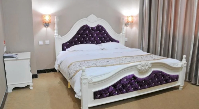 Yibaide Business Hotel, Book Hotel Hotels in Baoding with Parking, Parking