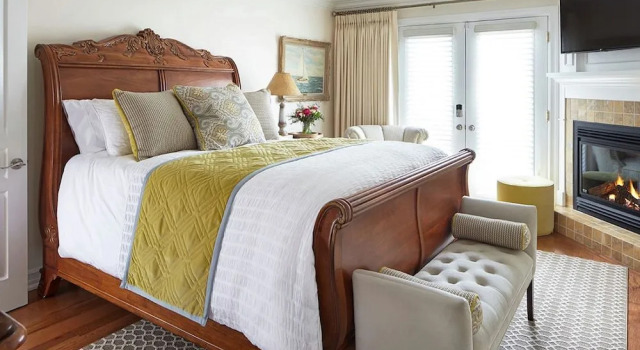 Rye Park Manor Luxury B&B, Varaa Bed and Breakfast Niagara Wine Region Ontario