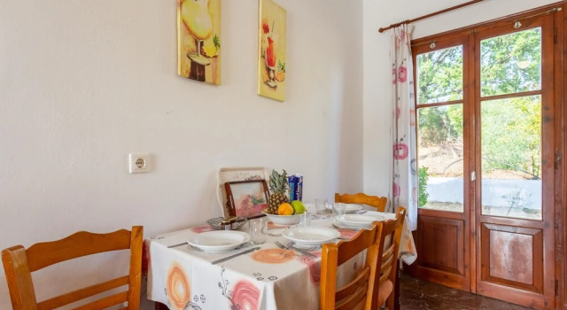 Cochelli Villa Lower Swimming Pool Walk to Beach A C Wifi Car Not Required - 175