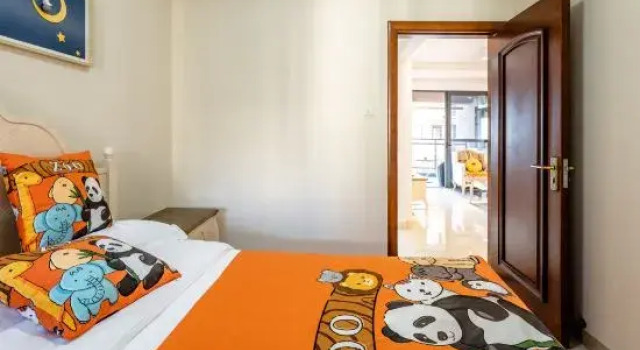 Четырёхместный семейный люкс с 2 комнатами с видом на море The Mediterranean Bay Vacation Apartment (Yemeng Promenade in Sanya Bay