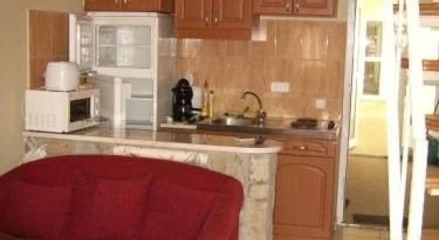 Katica Apartman, Book Lejlighed Kehidakustany 
