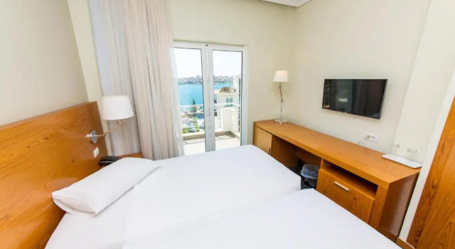 Семейный номер Standard с балконом и с видом на море Hotel Agimi