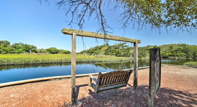 Oak Island Home w/ Fenced Yard, Walk to Long Beach