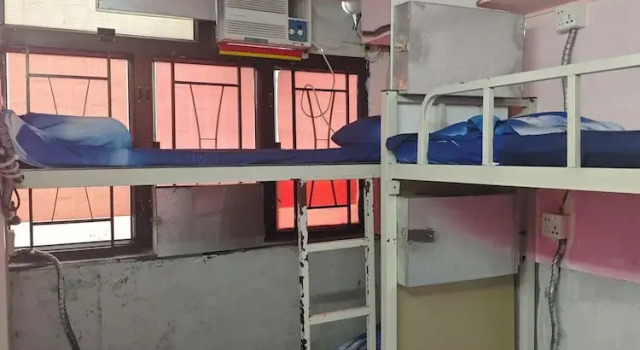 Кровать в общем номере (женский номер) Master Inn - Hostel