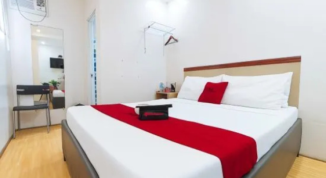 Номер Deluxe RedDoorz Plus near SM Lanang Davao