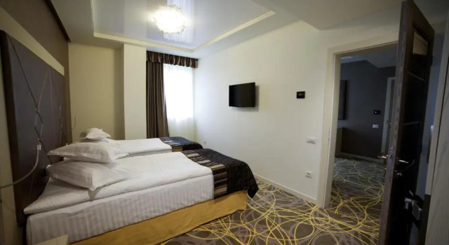 Люкс Exclusive Hotel & More