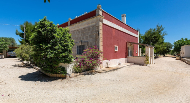 Villa Thea Charming House, Book Villa Hoteller i Carovigno med parkering, Parkering