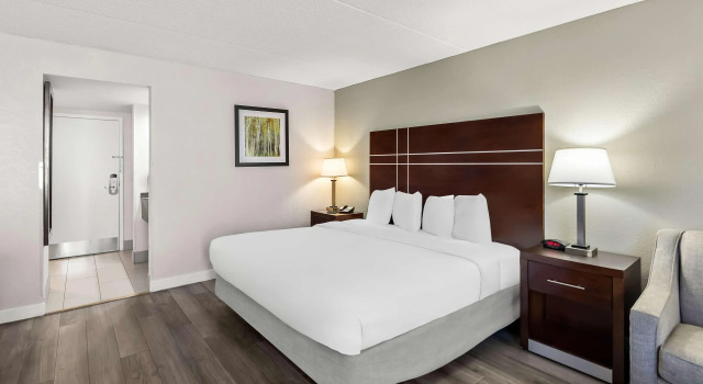 Best Western Luxbury Inn Fort Wayne, Reserva ahora Hotel Fort Wayne Indiana