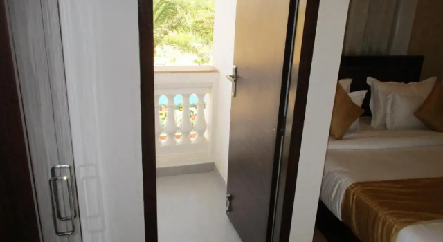 Номер Luxury Hotel O Grand Lotus Inn
