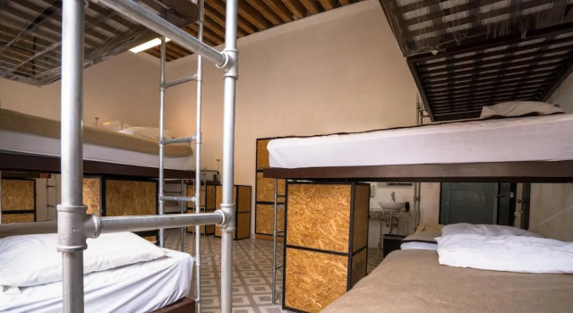 Кровать в общем номере (мужской номер) Casona Poblana Hotel Puebla