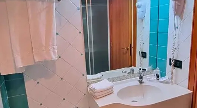 Одноместный номер Standard HOTEL QUADRIFOGLIO