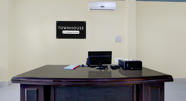 Super Townhouse Cherlapally Bus Terminal Formerly Hotel Chakripuram, Rezerwuj Hotel Maula Ali Telangana