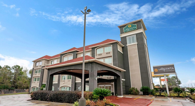 La Quinta by Wyndham Houston - Magnolia, Забронировать Отель Те-Вудлендс Texas Gulf Coast