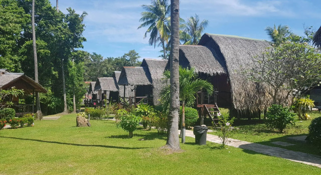 Бунгало Eden Lanta Bungalow