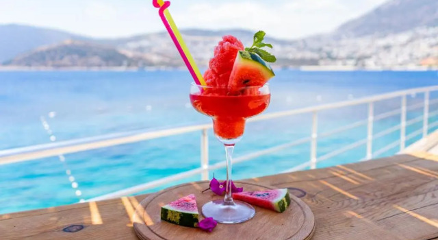 Greenbeach Hotel