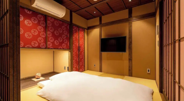 Kagabi Machiya House, Забронировать Отель Отели Канандзава 3 звезды, рядом с Kazuemachi Tea House Street, 3*