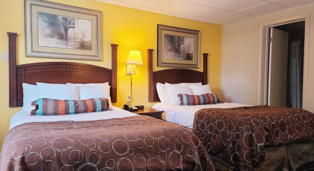 Четырёхместный номер Deluxe Hampton Inn  Camp Hill - Harrisburg SW