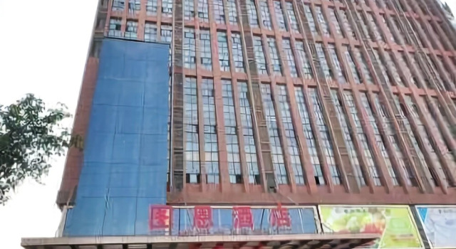 Xian Man Lou Tu En Hotel, Rezerwuj Hotel Hotele 3-gwiazdkowe w Baocun, 3*