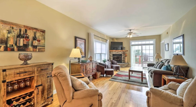 Апартаменты с 2 комнатами с балконом Scenic Views! Ski-in/ski-out Condo in Beech Mtn