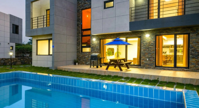 Chandelier Pension, Забронировать Гостевой дом Hallim 