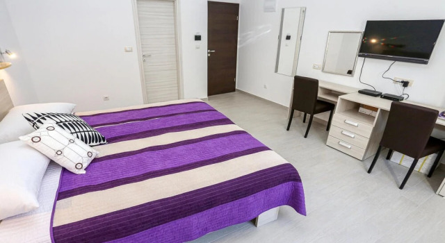 Stunning Apartment in Split With Wifi and 3 Bedrooms, Prenota Appartamento Splitska 