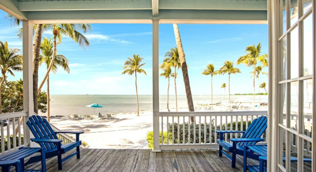 Четырёхместный номер Superior с балконом Tranquility Bay Resort
