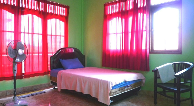 S Villa