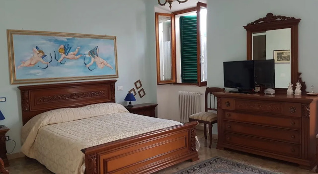 Antica casa di famiglia, Забронировать Отель Отели Озера Тразимено 3 звезды, 3*