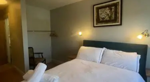 Annie Mays Bar, B&B, 预订 民宿 斯基伯林 科克郡