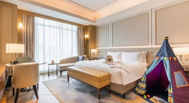 Номер Deluxe The Langham, Hefei