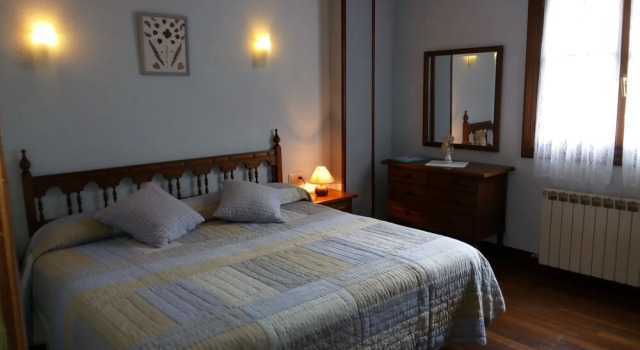 Akuiola casa rural, Rezerwuj Hotel Hotele w Baskonia z parkingiem, Parking