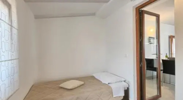 Holiday home Stinjan Prilaz Plazina