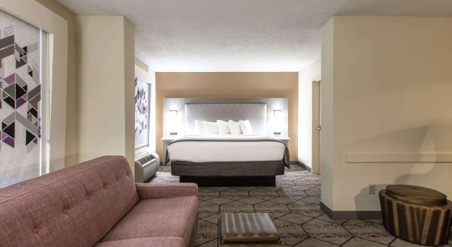 Люкс Deluxe Wingate by Wyndham Charlotte Concord Mills/Speedway