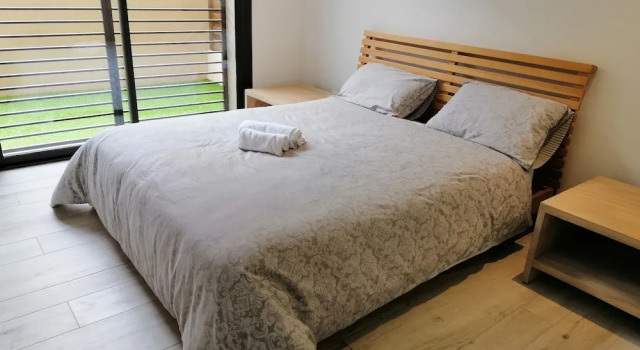 Luxurious flat with private garden