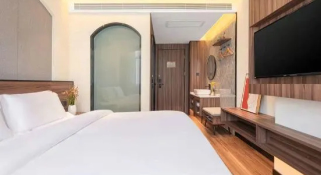 Люкс с видом на реку Jingyue Elegant Hotel