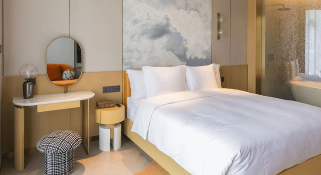 Двухместный номер Standard с балконом Hotel Indigo Hangzhou Tianmushan