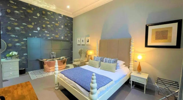 Номер Luxury The Churchill Hotel