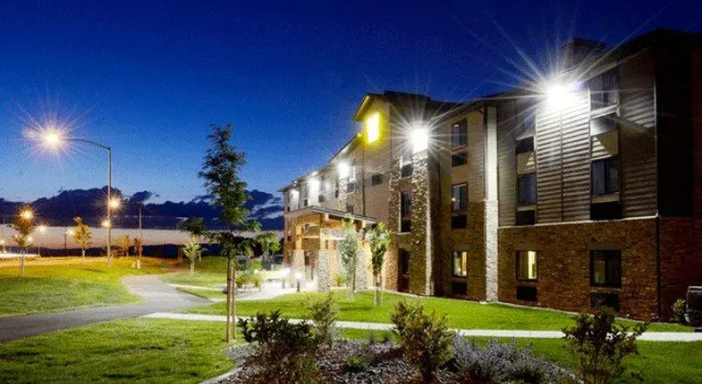 Кровать в общем номере My Place Hotel - Bozeman, MT
