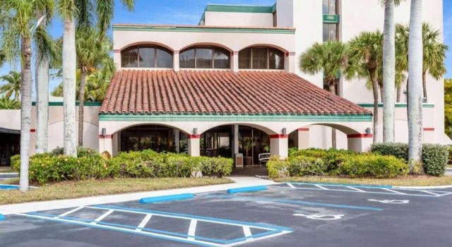 88 Palms Hotel & Event Center , Boek Hotel West Palm Beach 