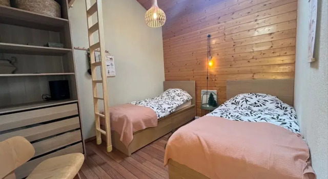 Spacious Apartment With Balcony in the French Alps, Забронировать Апартаменты/квартира Ла-Шапель-д'Абонданс Порт дю Солей, рядом с Горнолыжный курорт Ла Шапель-д Абонданс