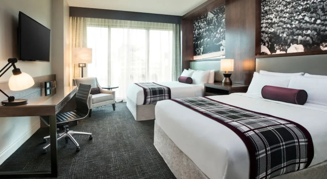 Четырёхместный номер Classic Texas A&M Hotel and Conference Center