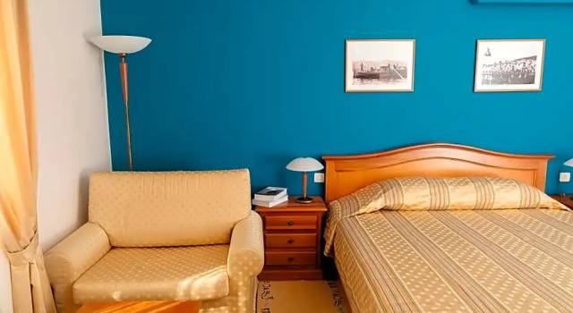 Номер Standard с балконом Hotel Spongiola
