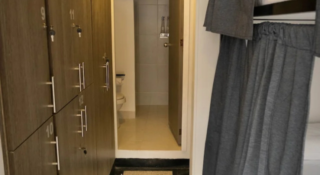 Кровать в общем номере DeRequka Hostel