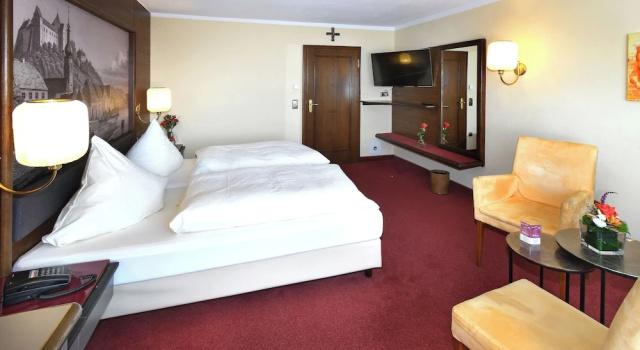 Номер Comfort Hotel & Weinhaus Anker