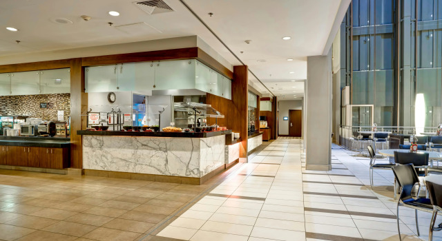 Embassy Suites Chicago - Downtown River North, Забронировать Отель Бизнес-отели Чикаго, рядом с Мемориал ветеранов Вьетнама в Чикаго, 4* 5*