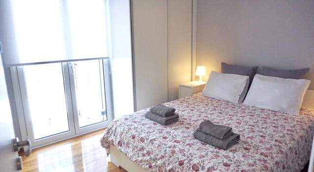 Beautiful Sunny Apt in Athens, Забронировать Отель Бизнес-отели Афины, рядом с Музей нумизматики, 4* 5*