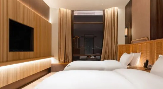 Люкс Executive с видом на реку Ningbo Bund Puna Art Hotel