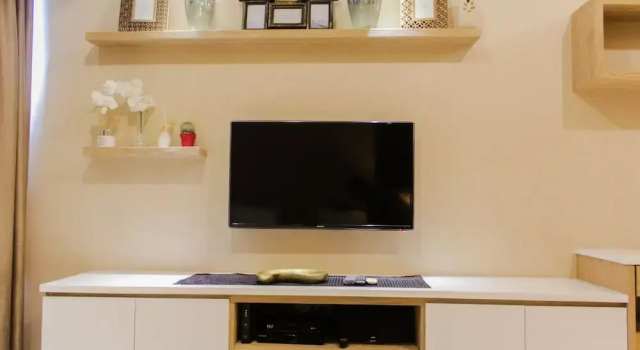 Wonderful Studio at Kemang Village Apartment By Travelio, Buchen Sie Ferienwohnung Apartments in Mampang, Ferienwohnung