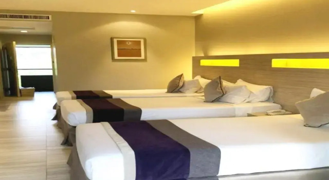 Трёхместный номер Standard Chatrium Golf Resort Soi Dao Chanthaburi
