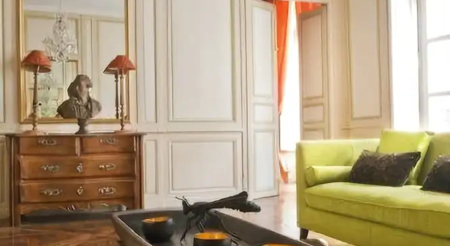 Surprenantes - Le Santeuil, Забронировать Отель Отели Centre Ville 3 звезды, 3*